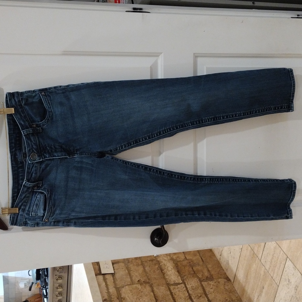 Kut From The Kloth Size 8S Low Rise Straight Jeans Medium Wash